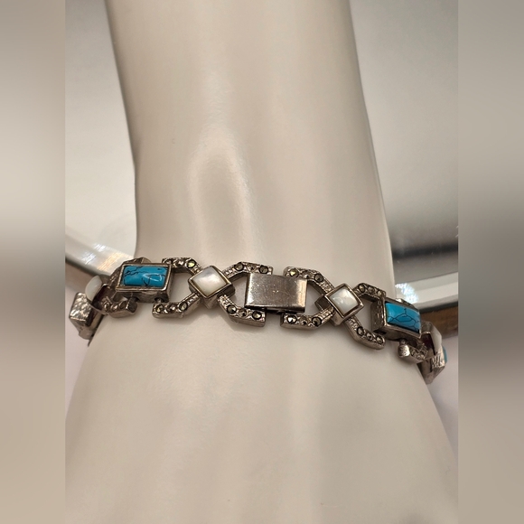 Xanadu Quartz Japan Movement Faux Turquoise & Marcasite Vintage Watch - Picture 5 of 13